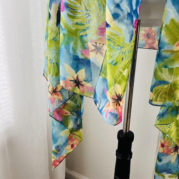 Beautiful Green & Blue Floral Soft Chiffon Flowy Feminine Wrap - Picture 3 of 6